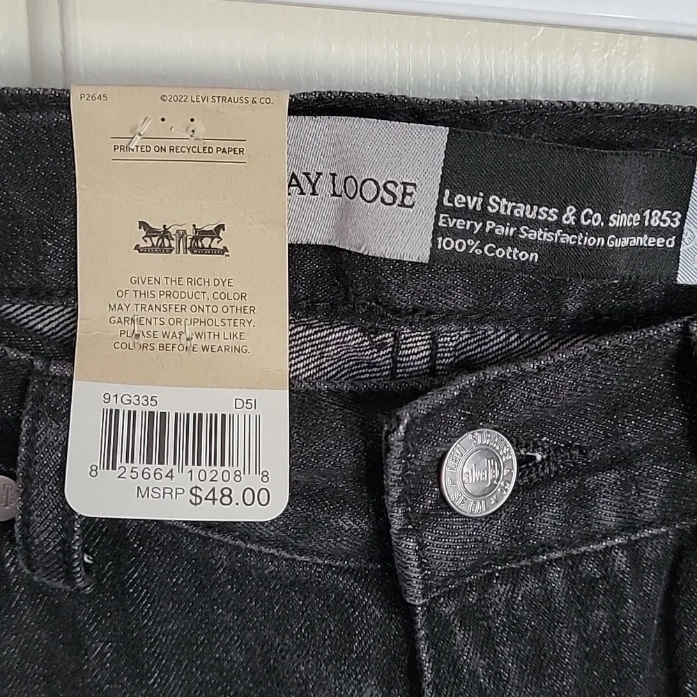 Levi's Silver Tab, boys 14 Reg, W27, L29. Black NWT. Loose fit.